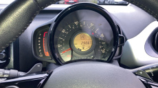 Toyota Aygo 1.0 VVT-i X-Clusiv 2 5dr x-shift Petrol Hatchback